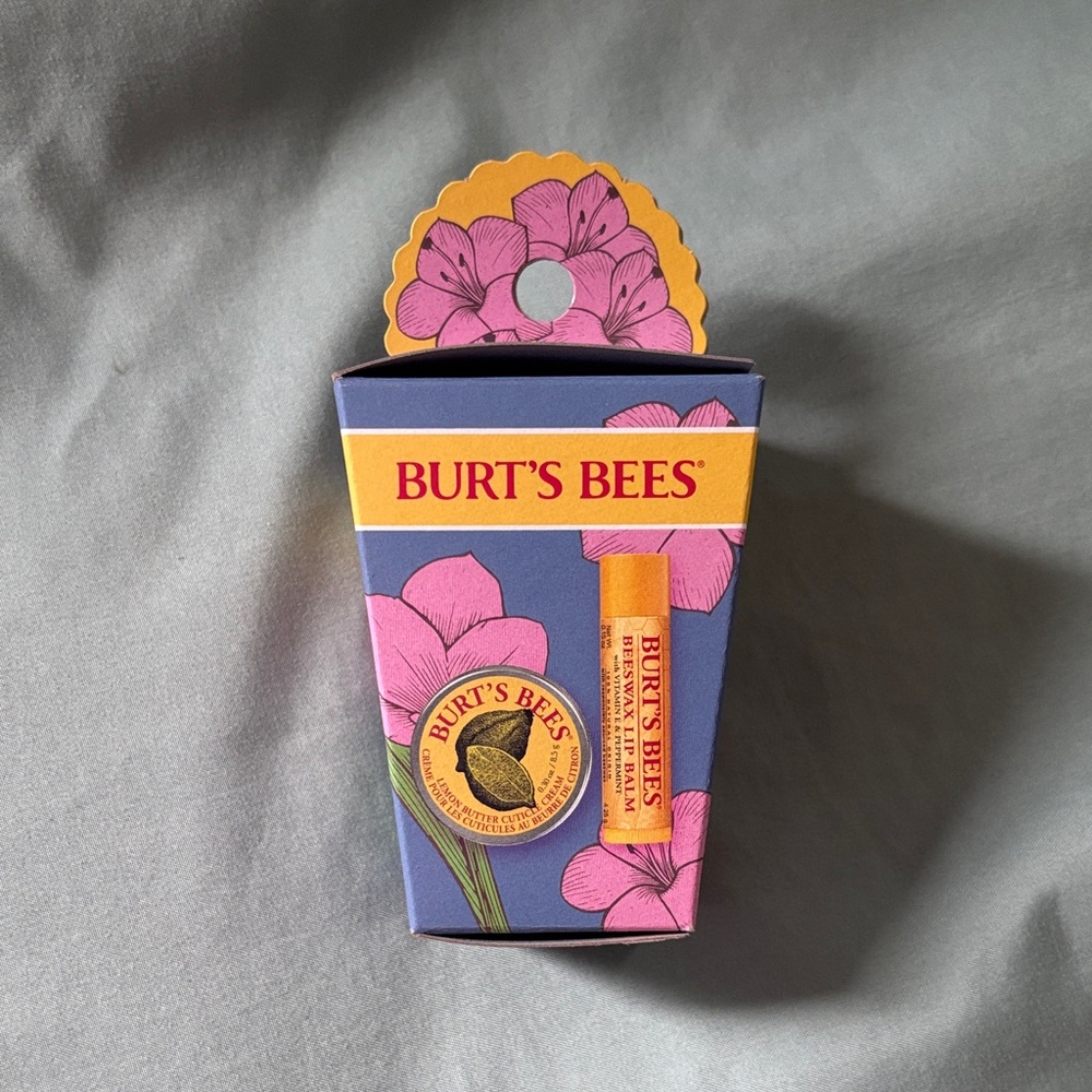 Burt's Bees Spring Surprise Set